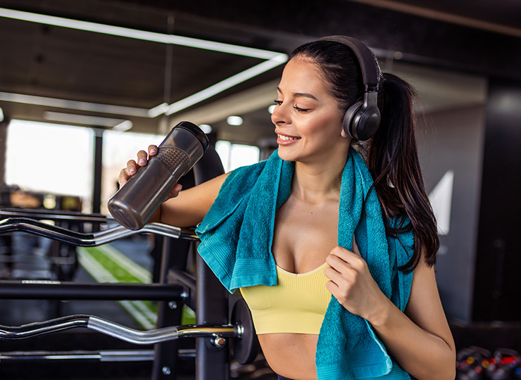 gym-goer drinking water