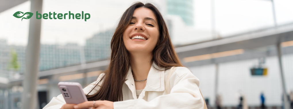 Person using Betterhelp